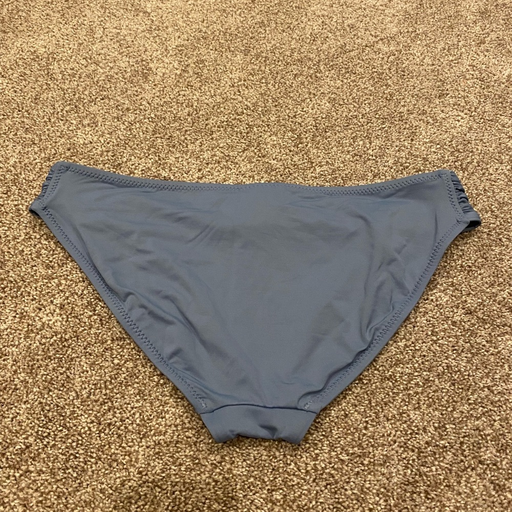 BECCA bikini bottom size L color Mist